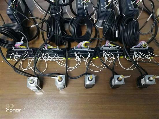 號(hào)外！號(hào)外_三菱定位新用法：FX5U內(nèi)置32軸總線(xiàn)定位！